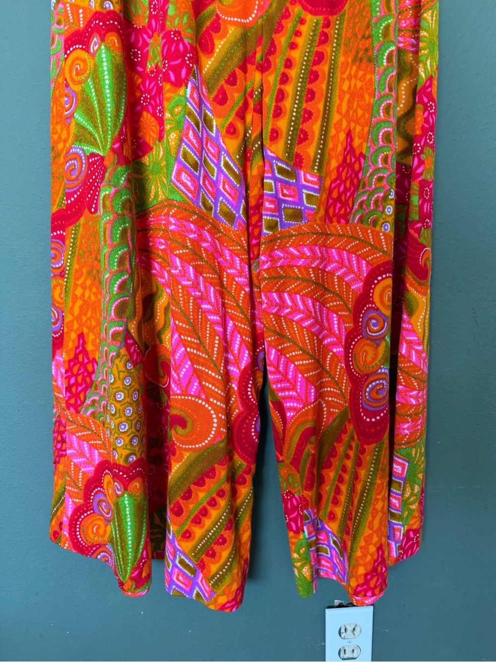 Vintage 1970s Psychedelic Print Wide Leg Jumpsuit - Picture 13 of 15